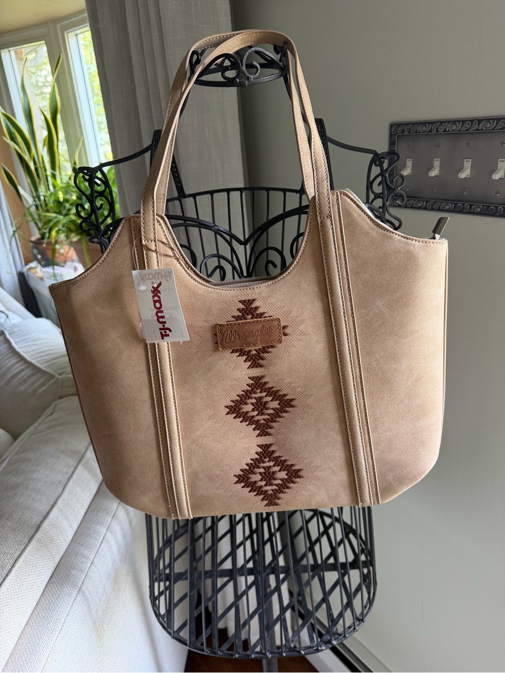 Wrangler Tan Tote with Southwestern Stitching